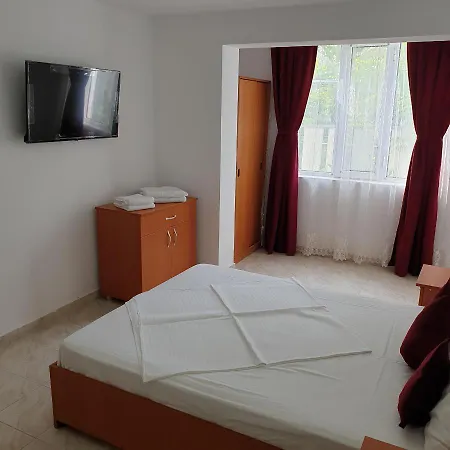 Casute Anastasia بيت ضيافة إيفوري سود